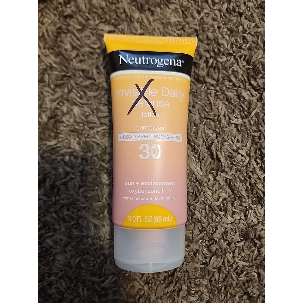 Neutrogena Invisible Daily Defense SPF 30 Sunscreen Lotion – 3 fl oz